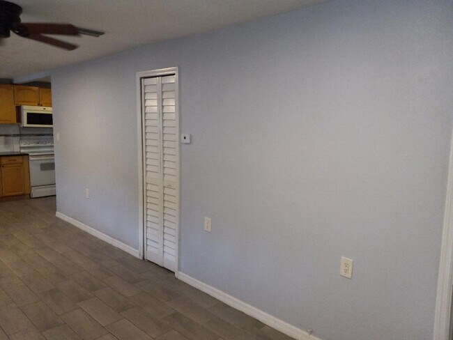 Foto del edificio - 6232 62nd Ave N