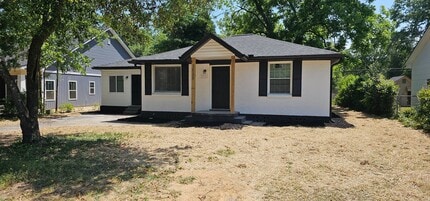 Building Photo - 3820 Montgomery Ave