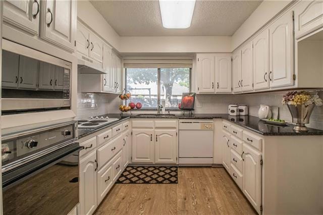 Building Photo - 3831 Helmsford Dr