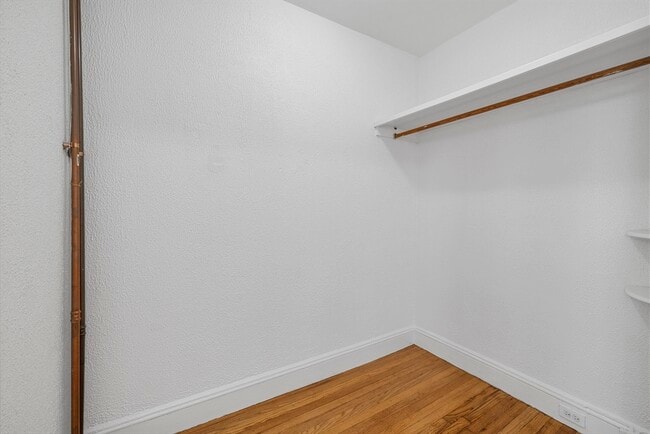 Foto del edificio - 170 Maple St