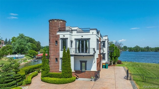 Building Photo - 42183 Kouza Ct