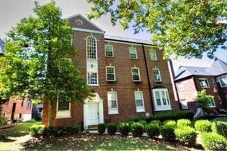 Building Photo - 7536 Oxford Dr