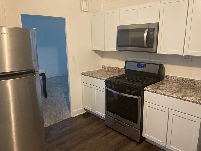 Foto del edificio - 1111 W Clark St