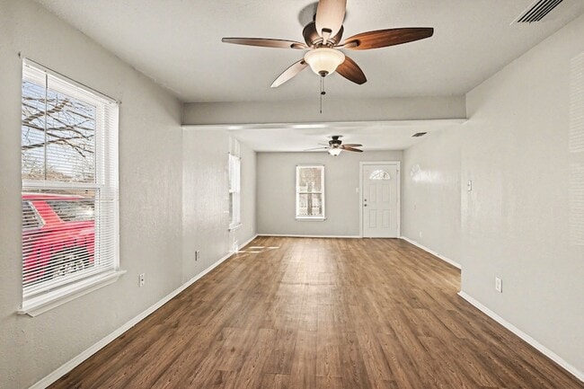 Photo - 3720 Stanley Avenue House