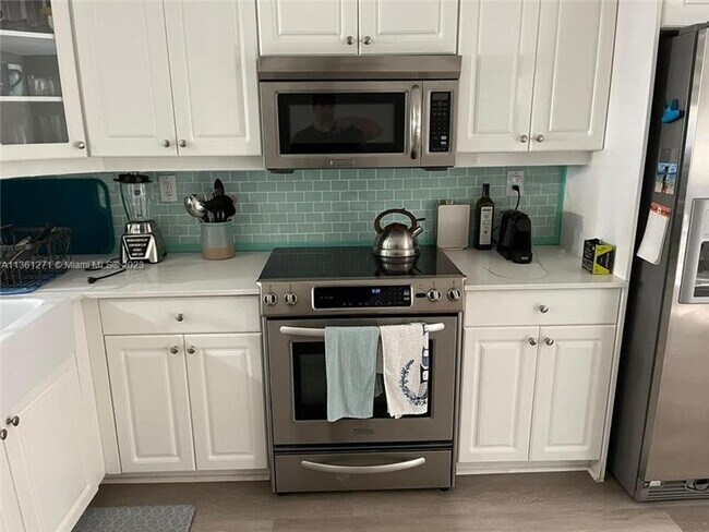 Foto del edificio - 1125 Butternut Ln