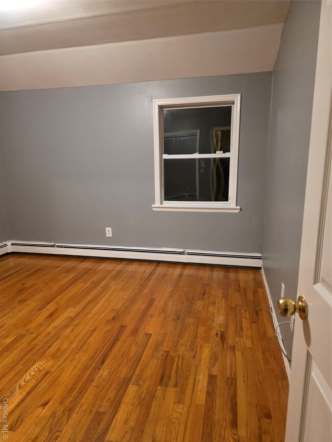 Building Photo - 254-13 Francis Lewis Blvd