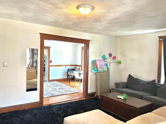 Foto del edificio - 27-29-29 Edenfield Ave