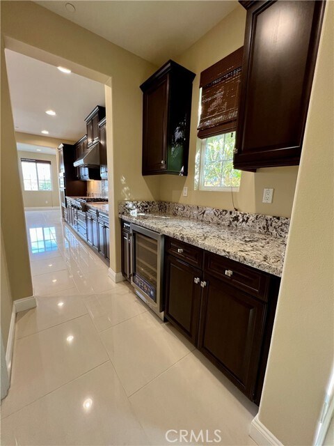 Foto del edificio - 22356 Windriver Ct