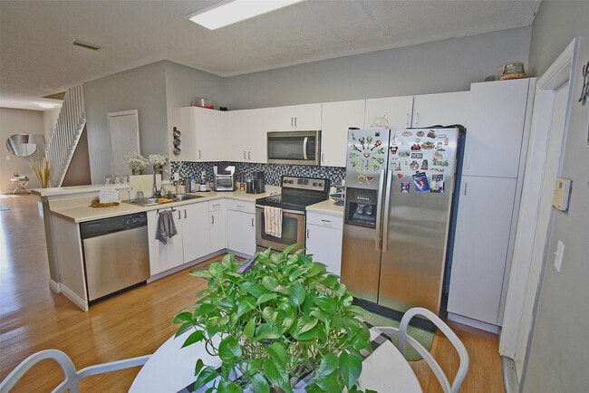 Foto del edificio - 3618 San Simeon Cir