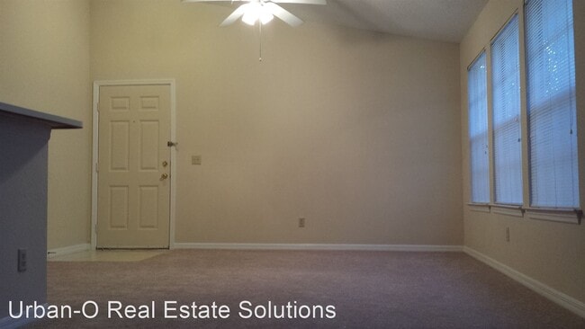 Building Photo - 1033 S Hiawassee Rd