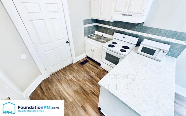 Foto del edificio - 2106 Court Ave