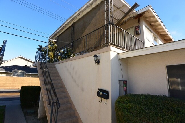 Building Photo - 5901 Belgrave Ave