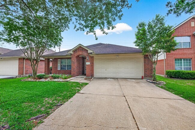 Foto del edificio - 5517 Autumn Ash Ln