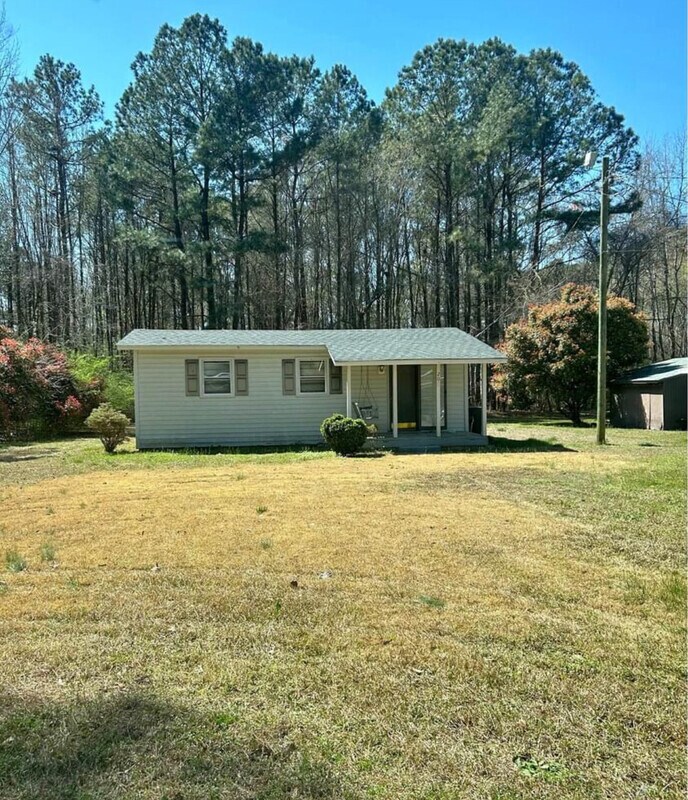Foto principal - 207 E Main St