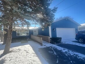 Building Photo - 37 N Channel Dr