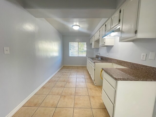 Building Photo - 2165 Raymond Ave