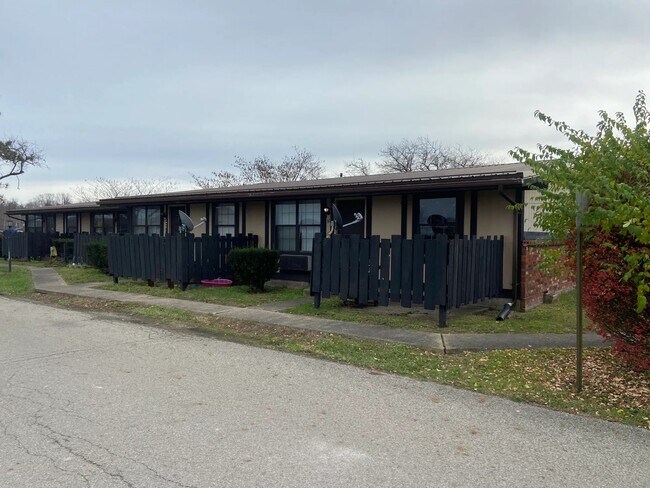 Building Photo - Piketon 35 Apartments