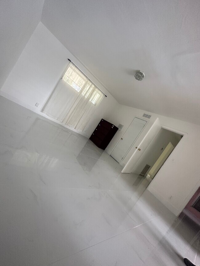 Foto del edificio - 6700 SW 97th Ave