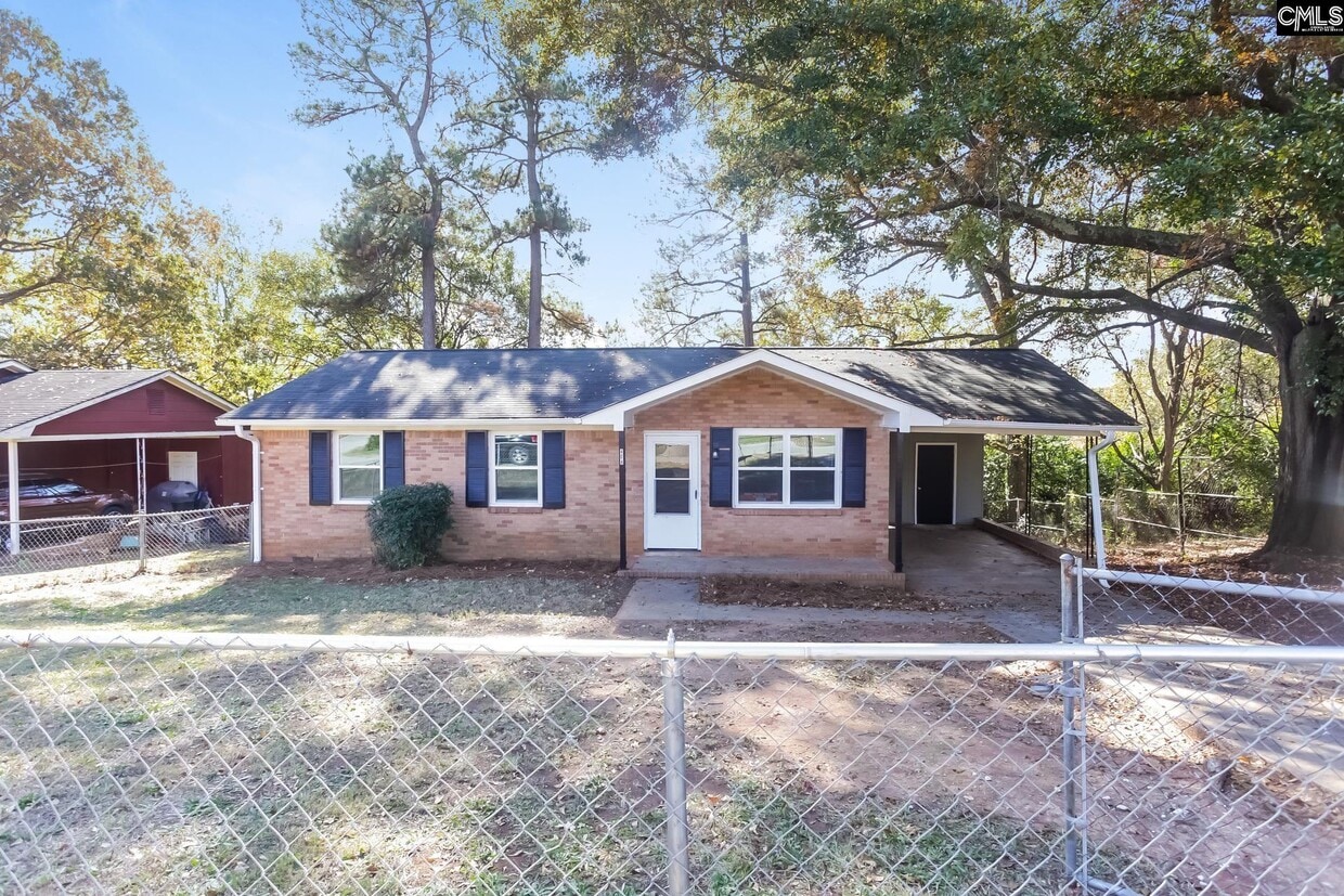 Primary Photo - 404 Richcreek Rd