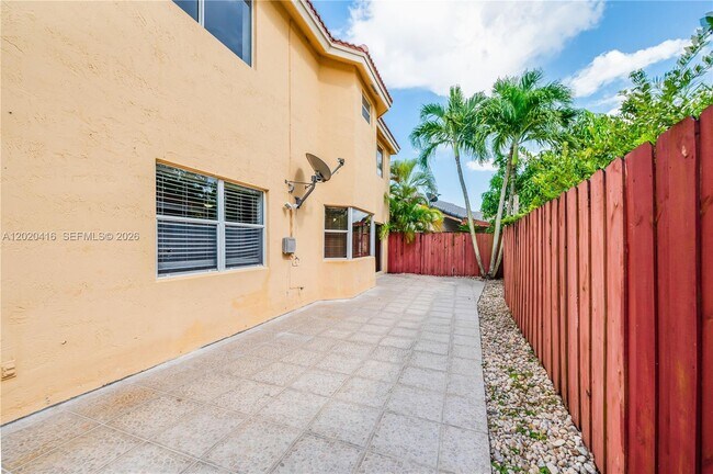 Building Photo - Southwest 153rd Court, Miami, FL 33185 - 3 BR 2 BA single-family home