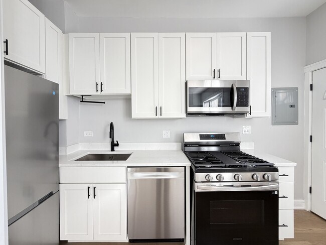 Foto del edificio - 3836 N Wilton Ave