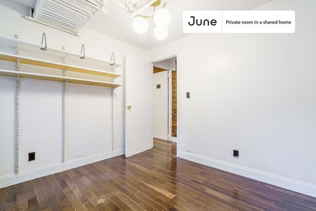 Foto del edificio - Room in Shared 5 bed/1.5 bath home in Bedford-Stuyvesant