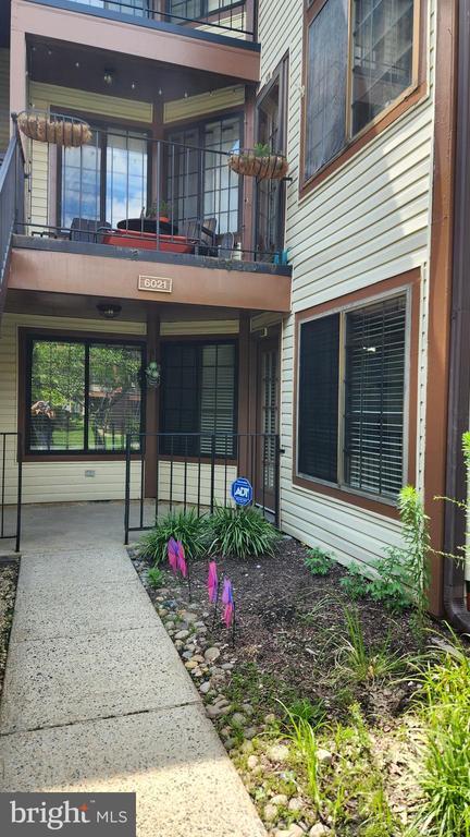 Primary Photo - 6021 Curtier Dr
