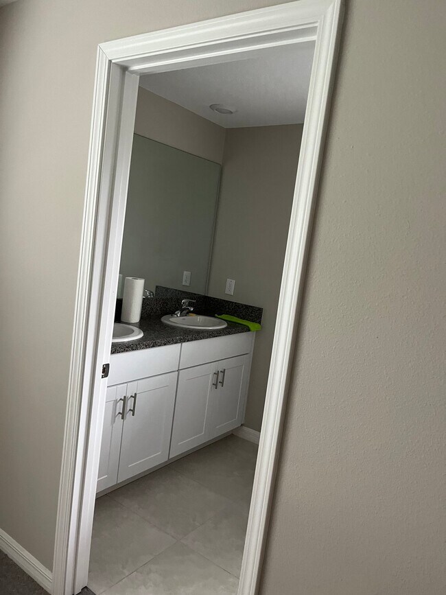 Foto del edificio - 8627 Reedville St