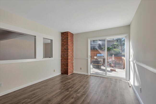 Foto del edificio - 6549 E Camino Vis