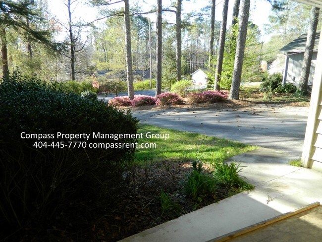 Building Photo - 3631 Lassiter Rd