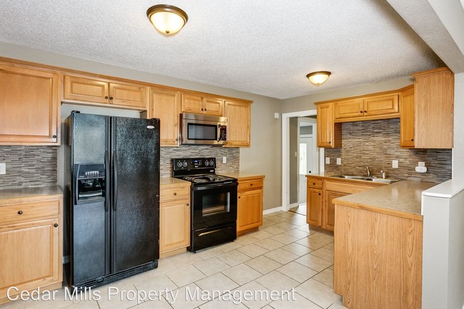 Building Photo - 3 br, 1 bath House - 1241 W. Merton