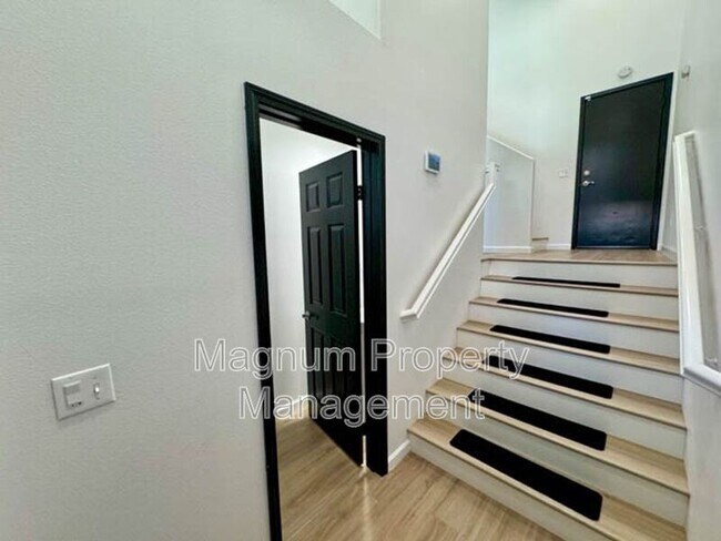 Foto del edificio - 33620 Willow Haven Ln