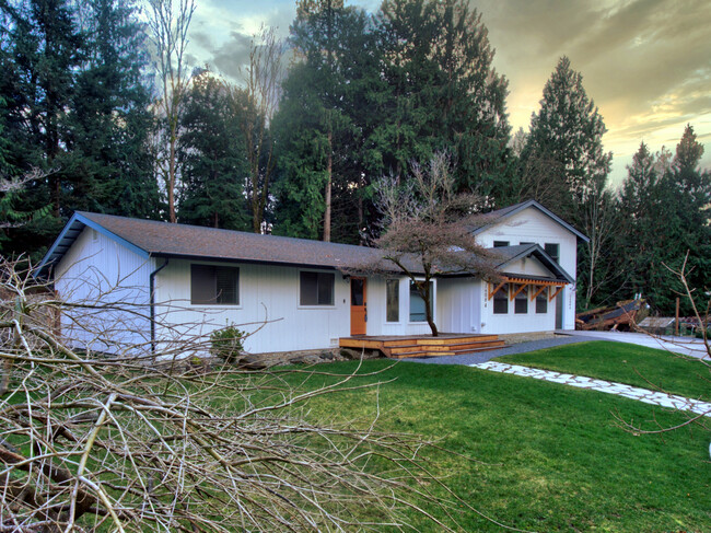 Building Photo - 2406A 188th Pl SE