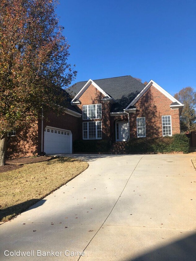 Primary Photo - 4 br, 2 bath House - 514 Spring Point Court