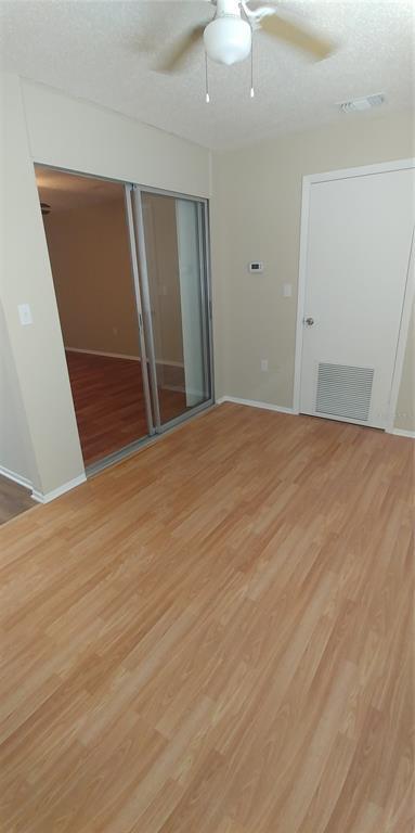 Foto del edificio - 5060 76th Ave N