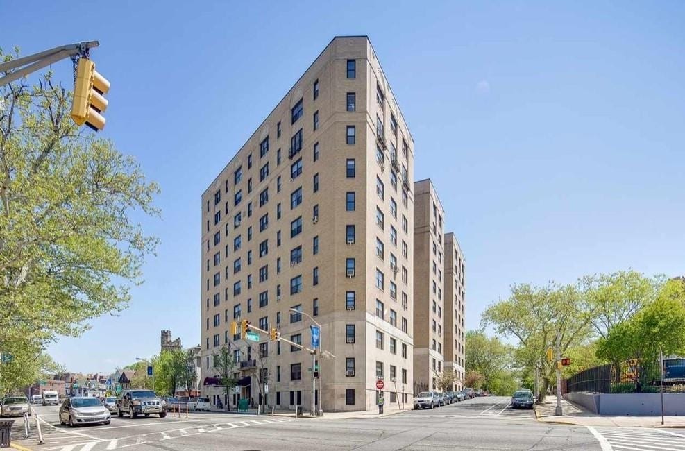 Primary Photo - 2600 John F. Kennedy Blvd