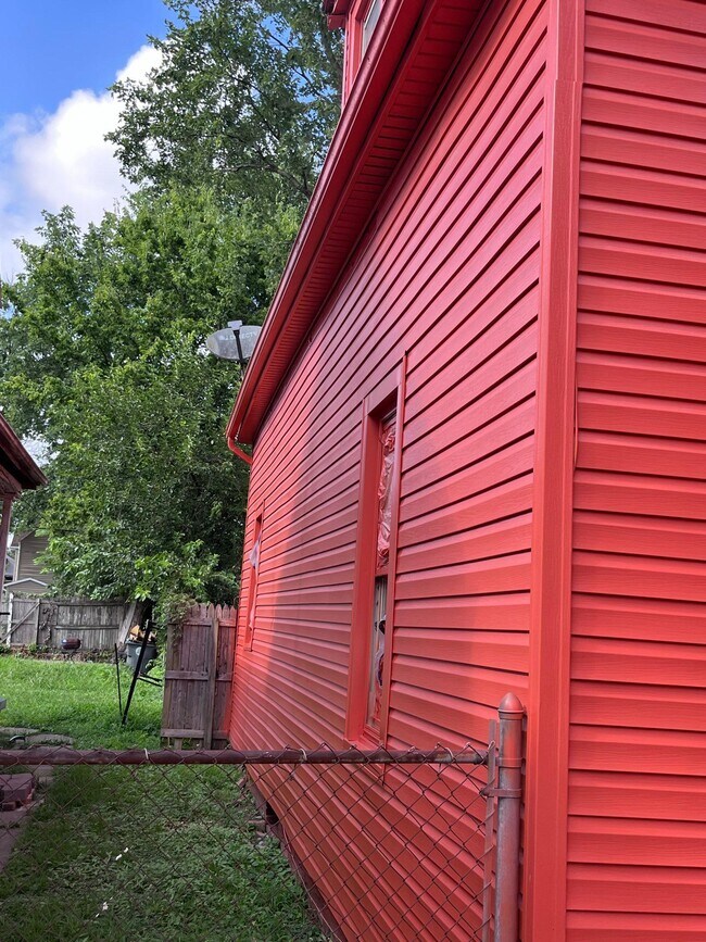 Foto del edificio - 722 Jackson Ave