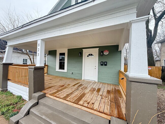 Foto del edificio - 823 N Main Ave