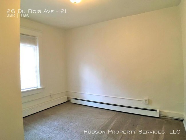 Building Photo - 3 bedroom in Poughkeepsie NY 12601