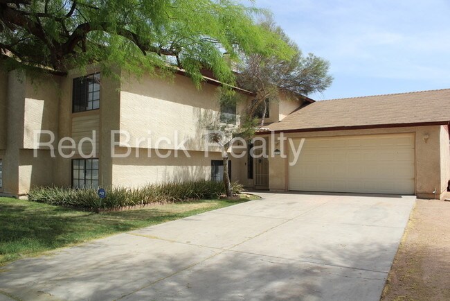 Building Photo - 4957 E Downing St