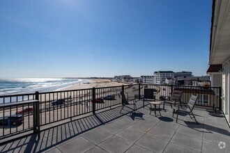 Building Photo - 407 Ocean Blvd