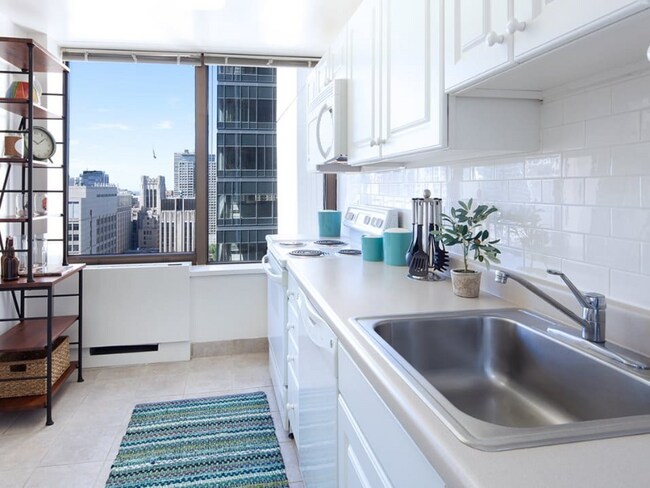 Foto del edificio - 322 E Ontario St