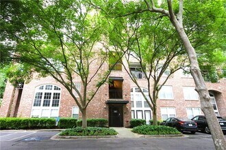 Building Photo - 600 Brickworks Cir NE