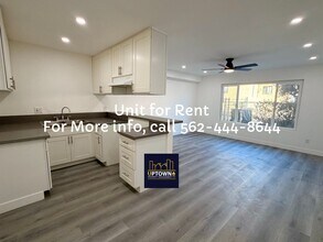 Building Photo - 456 S Breed St