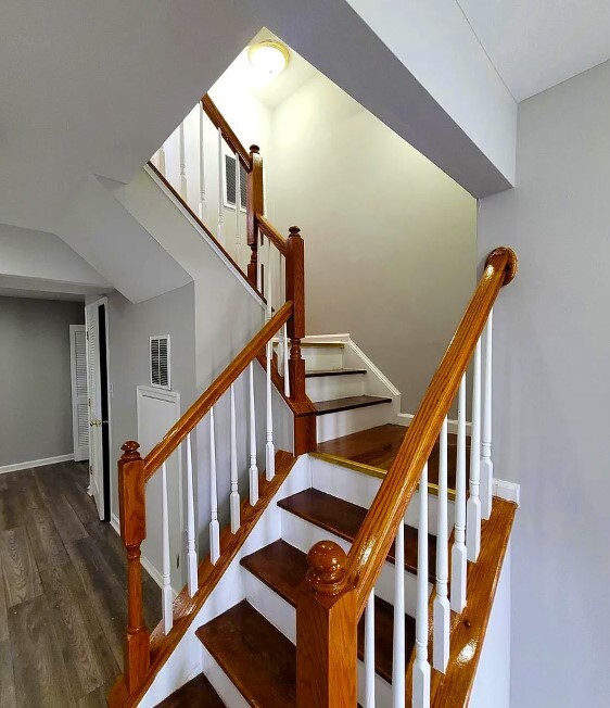 Foto del edificio - 7309 Granite Woods Ct
