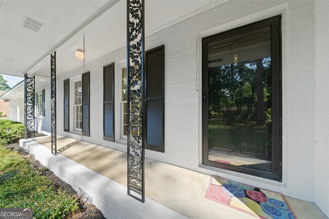 Foto del edificio - 223 Brookwood Dr