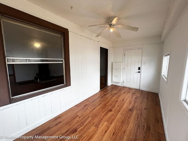 Photo - 1814 S Holly St House