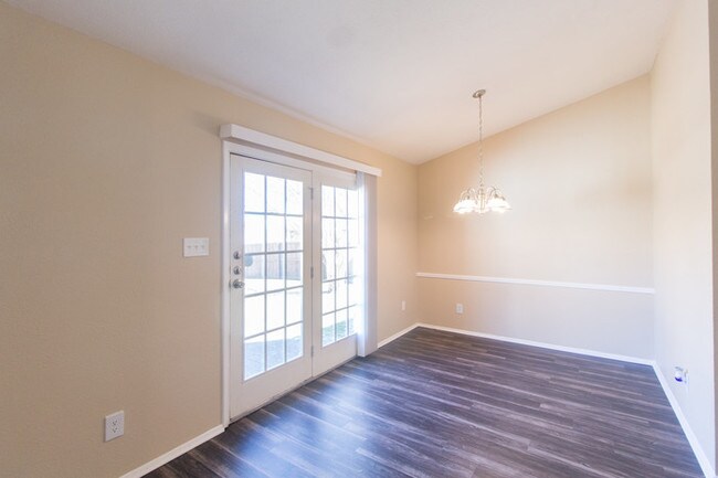 Building Photo - 1313 Finley Dr, Plano, TX 75025