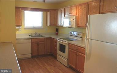 Building Photo - 1109 Jousting Way