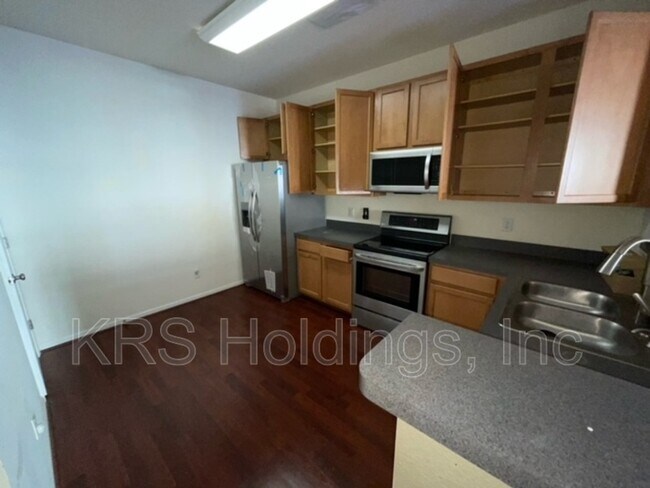 Building Photo - 1014 Teton Cir